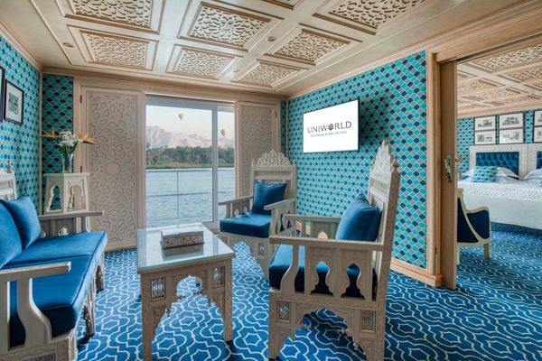 Uniworld Boutique S.S. Sphinx Royal Suite 0.jpg